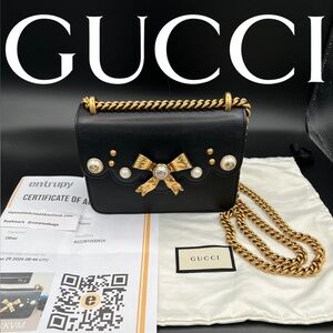 Gucci Small Peony Black Shoulder Bag with Gold Chain and Scalloped Flap😍